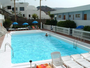 APARTAMENTOS SOLANA, Puerto Rico